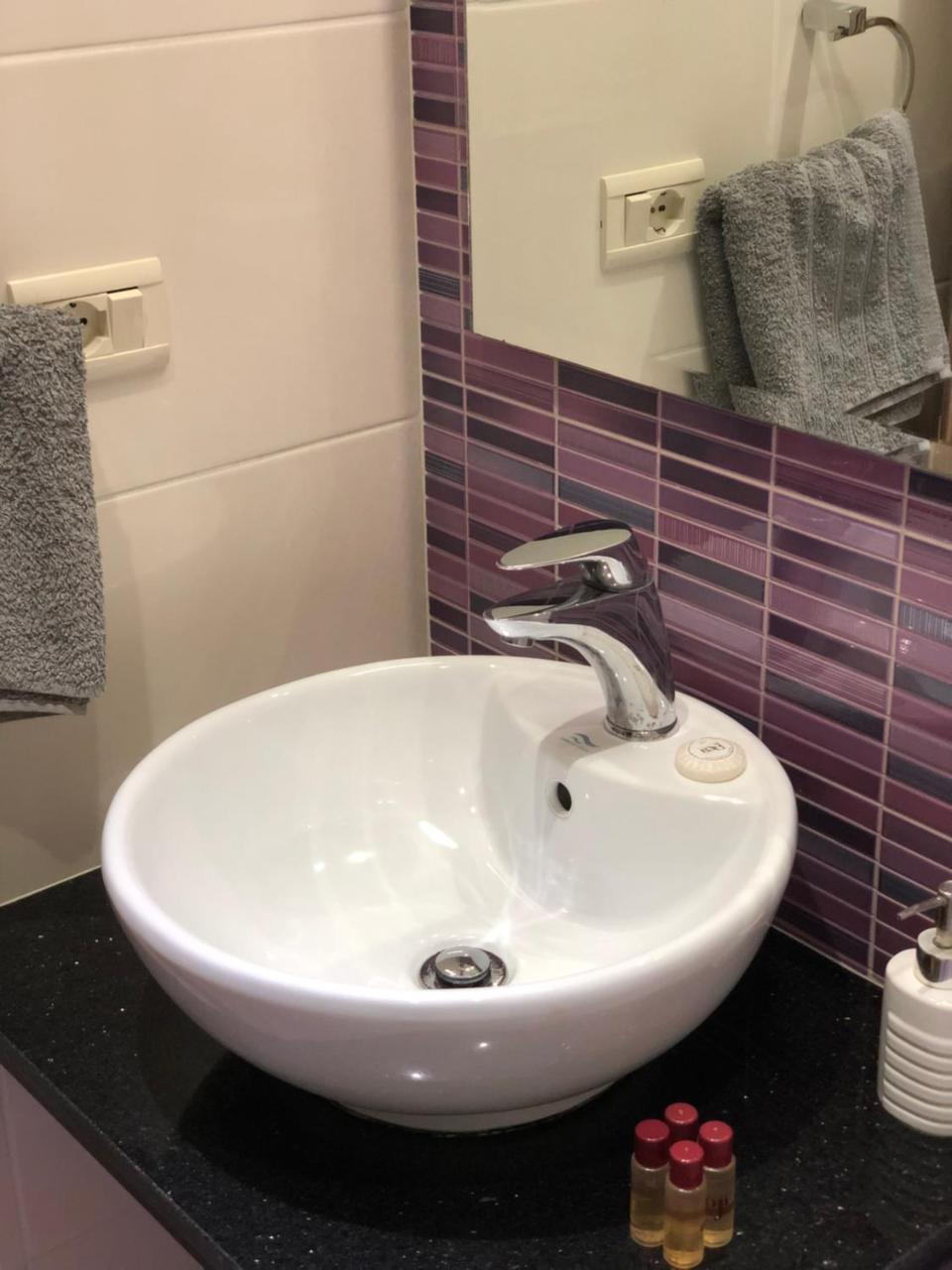 Hotel Shehu Gjirokastër Esterno foto