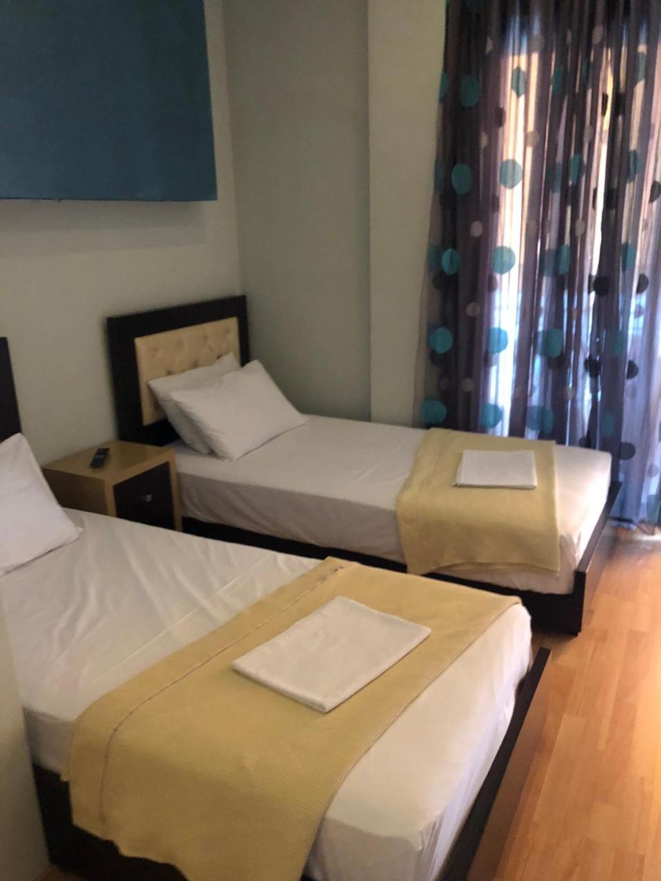Hotel Shehu Gjirokastër Esterno foto